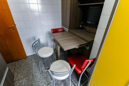 Apartamento para alugar com 140m², 4 quartos e 3 vagas Apartamento para alugar com 140m², 4 quartos e 3 vagasCozinha