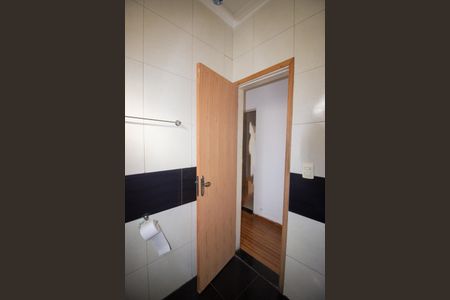 Casa para alugar com 370m², 3 quartos e 10 vagasBanheiro Social