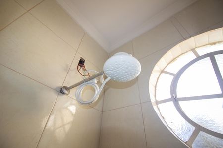 Casa para alugar com 370m², 3 quartos e 10 vagasBanheiro Social