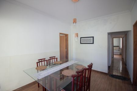 Casa para alugar com 370m², 3 quartos e 10 vagasCopa