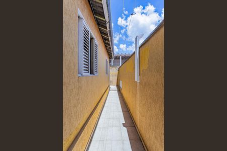 Casa à venda com 270m², 5 quartos e 3 vagasCorredor