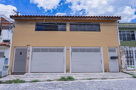 Casa à venda com 270m², 5 quartos e 3 vagasFachada
