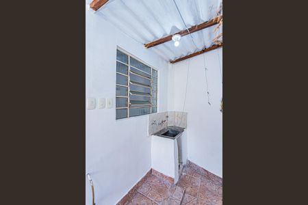 Casa à venda com 270m², 5 quartos e 3 vagasÁrea de Serviço - edícula 2