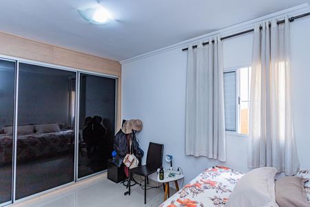 Casa à venda com 270m², 5 quartos e 3 vagasQuarto