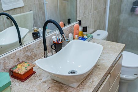 Casa à venda com 270m², 5 quartos e 3 vagasBanheiro suite