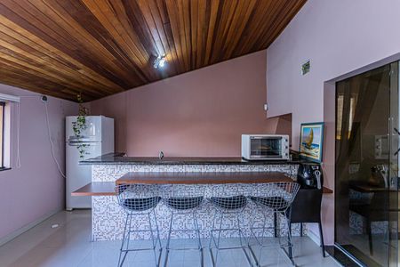 Casa à venda com 270m², 5 quartos e 3 vagasEspaço Gourmet