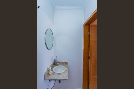 Casa à venda com 270m², 5 quartos e 3 vagasLavabo - garagem