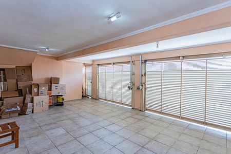 Casa à venda com 270m², 5 quartos e 3 vagasGaragem