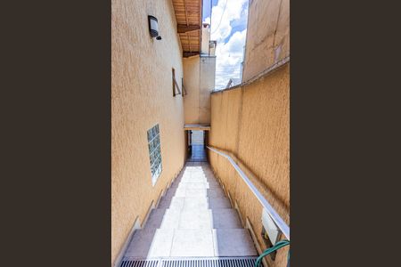 Casa à venda com 270m², 5 quartos e 3 vagasCorredor