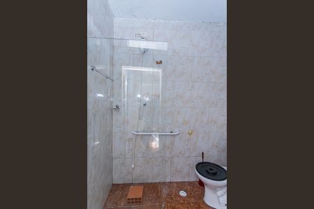 Casa à venda com 270m², 5 quartos e 3 vagasBanheiro - edícula 2