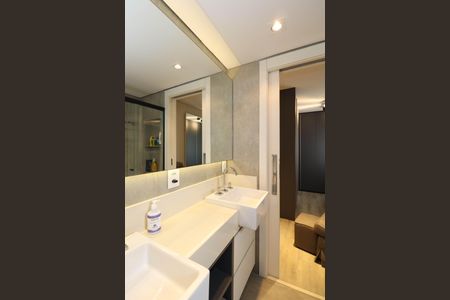 Apartamento para alugar com 110m², 2 quartos e 2 vagasBanheiro da Suíte 1