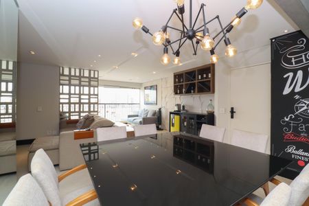 Apartamento para alugar com 110m², 2 quartos e 2 vagasSala