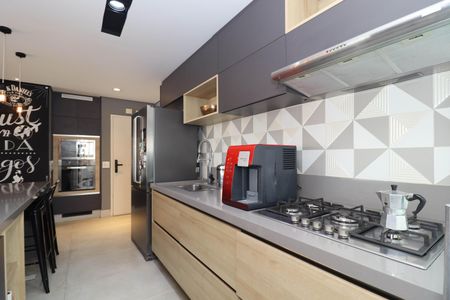 Apartamento para alugar com 110m², 2 quartos e 2 vagasCozinha