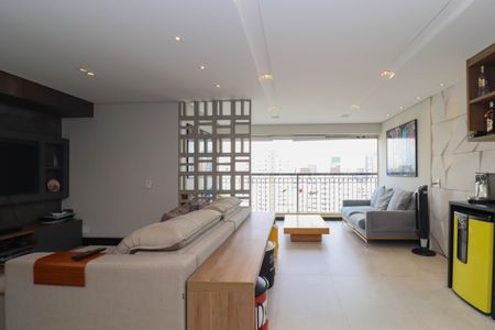 Apartamento para alugar com 110m², 2 quartos e 2 vagasSala