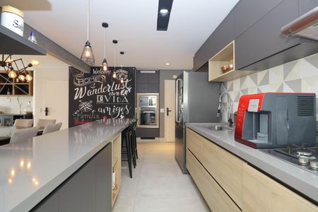 Apartamento para alugar com 110m², 2 quartos e 2 vagasCozinha