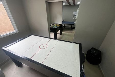 Apartamento para alugar com 40m², 2 quartos e 1 vagaSala de Jogos