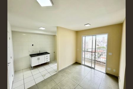 Apartamento para alugar com 40m², 2 quartos e 1 vagaSala/Cozinha