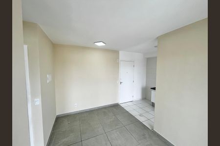Apartamento para alugar com 40m², 2 quartos e 1 vagaSala/Cozinha