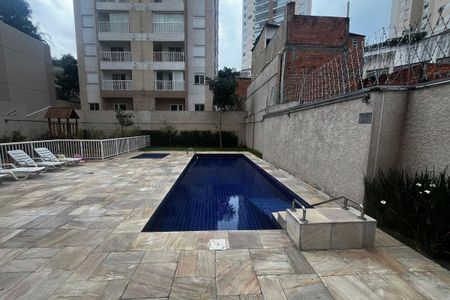 Apartamento para alugar com 40m², 2 quartos e 1 vagaÁrea comum - Piscina