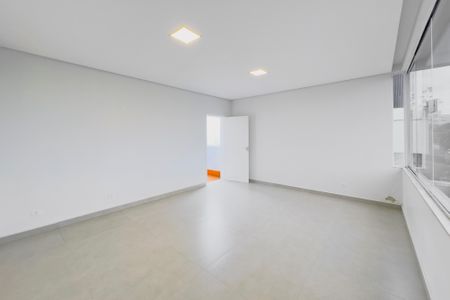 Casa de condomínio para alugar com 370m², 4 quartos e 4 vagas Casa de condomínio para alugar com 370m², 4 quartos e 4 vagasEscritório