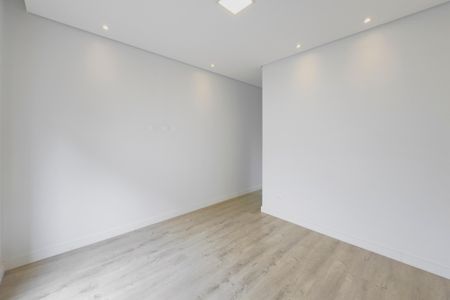 Casa de condomínio para alugar com 370m², 4 quartos e 4 vagas Casa de condomínio para alugar com 370m², 4 quartos e 4 vagasSuíte 4