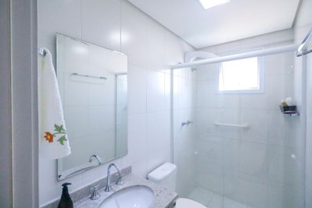 Apartamento à venda com 62m², 2 quartos e 1 vaga Apartamento à venda com 62m², 2 quartos e 1 vagaBanheiro Social