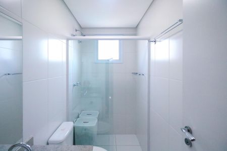 Apartamento à venda com 62m², 2 quartos e 1 vaga Apartamento à venda com 62m², 2 quartos e 1 vagaBanheiro da Suíte