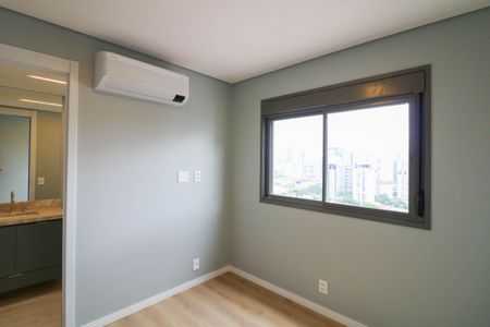 Apartamento à venda com 156m², 3 quartos e 2 vagasSuíte 2