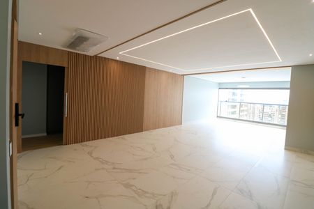 Apartamento à venda com 156m², 3 quartos e 2 vagasSala