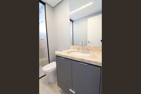 Apartamento à venda com 156m², 3 quartos e 2 vagasBanheiro da Suíte 3