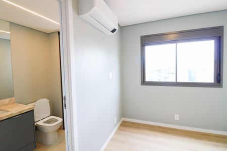 Apartamento à venda com 156m², 3 quartos e 2 vagasBanheiro da Suíte 2