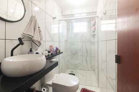 Apartamento à venda com 56m², 2 quartos e 1 vagaBanheiro 