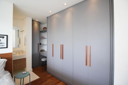 Apartamento para alugar com 98m², 2 quartos e 2 vagasSuíte