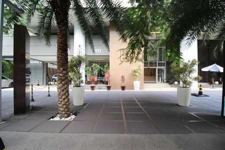 Apartamento para alugar com 98m², 2 quartos e 2 vagasFachada