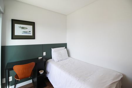 Apartamento para alugar com 98m², 2 quartos e 2 vagasQuarto