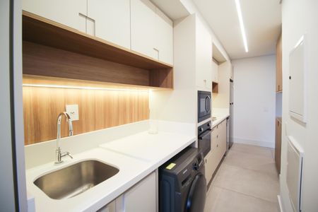 Apartamento para alugar com 98m², 2 quartos e 1 vagaÁrea de Serviço