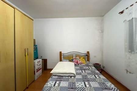 Casa à venda com 305m², 4 quartos e 2 vagas Casa à venda com 305m², 4 quartos e 2 vagasQuarto 2