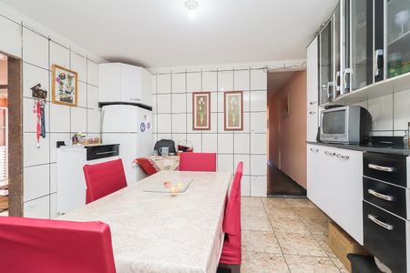 Casa à venda com 120m², 5 quartos e 4 vagasCasa 01 - Cozinha