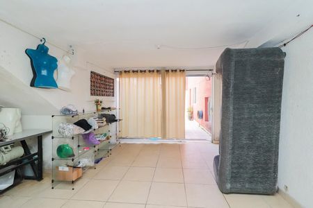 Casa à venda com 120m², 5 quartos e 4 vagasCasa 02 - Salão