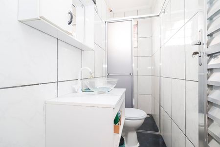 Casa à venda com 120m², 5 quartos e 4 vagasCasa 01 - Banheiro