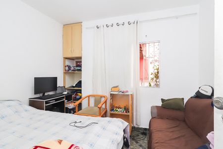 Casa à venda com 120m², 5 quartos e 4 vagasCasa 01 - Quarto 3