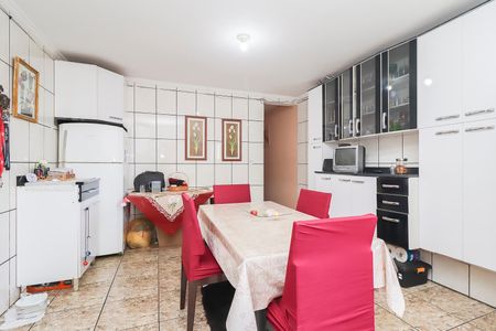 Casa à venda com 120m², 5 quartos e 4 vagasCasa 01 - Cozinha