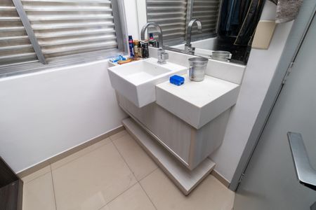 Apartamento à venda com 100m², 2 quartos e 1 vagaBanheiro da Suíte