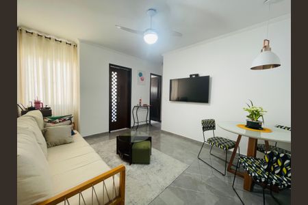 Apartamento à venda com 58m², 2 quartos e 1 vaga Apartamento à venda com 58m², 2 quartos e 1 vagaSala