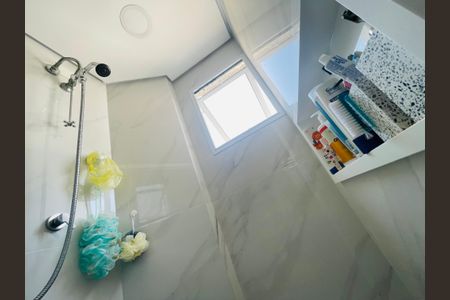 Apartamento à venda com 58m², 2 quartos e 1 vaga Apartamento à venda com 58m², 2 quartos e 1 vagaBanheiro