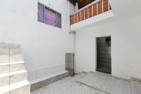 Casa à venda com 250m², 2 quartos e 8 vagasQuintal