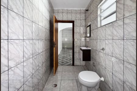 Casa à venda com 250m², 2 quartos e 8 vagasBanheiro 2