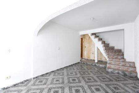 Casa à venda com 250m², 2 quartos e 8 vagasSala