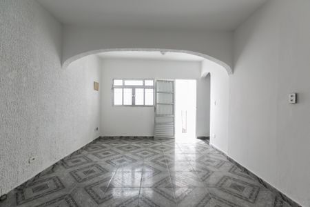 Casa à venda com 250m², 2 quartos e 8 vagasSala