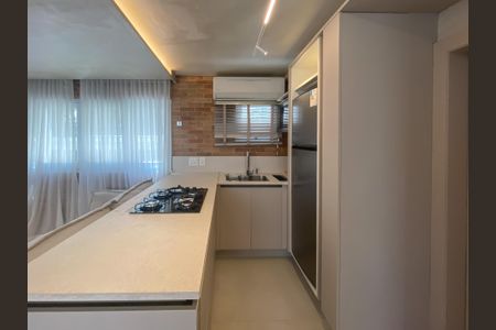 Apartamento para alugar com 74m², 2 quartos e 1 vaga Apartamento para alugar com 74m², 2 quartos e 1 vagaCozinha